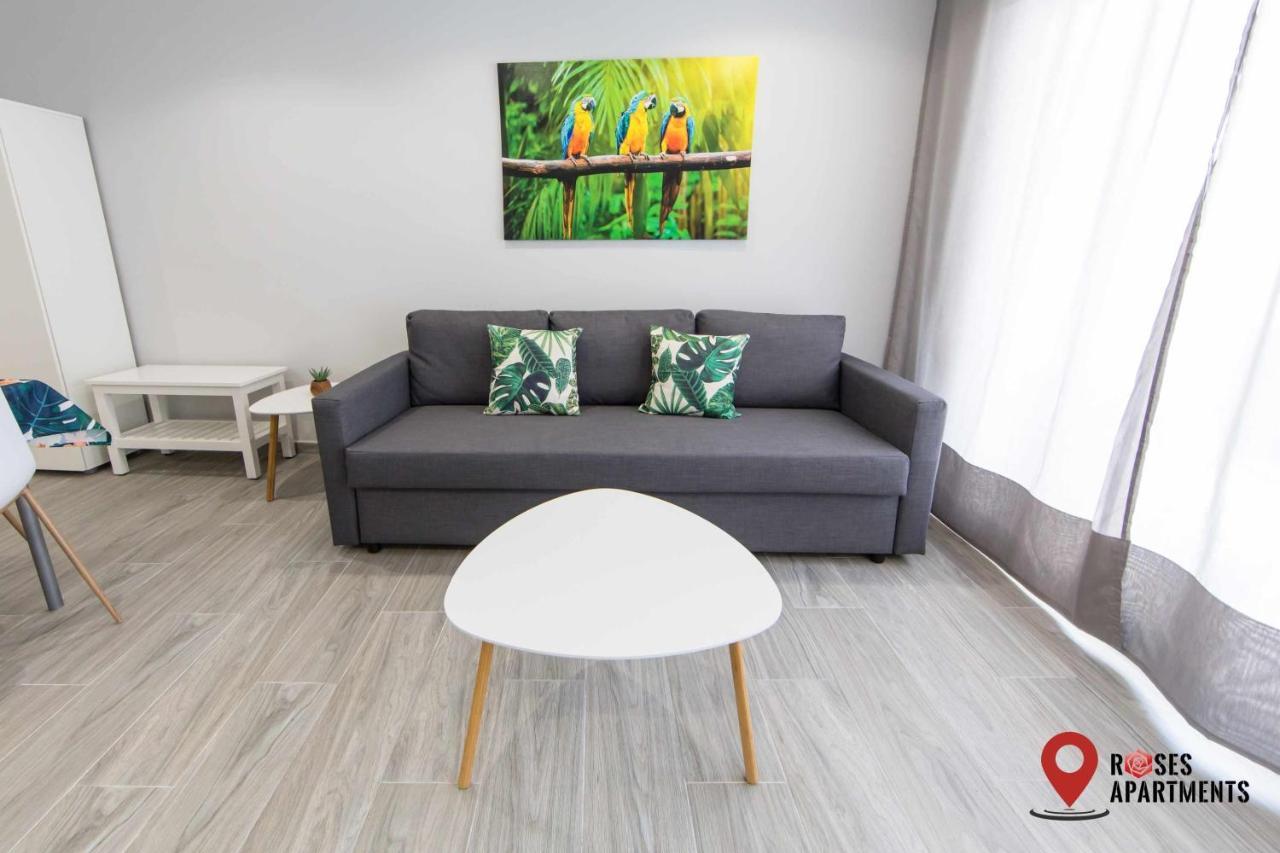 Roses Apartments Tropical Loft Vista Mar Lateral Eksteriør billede